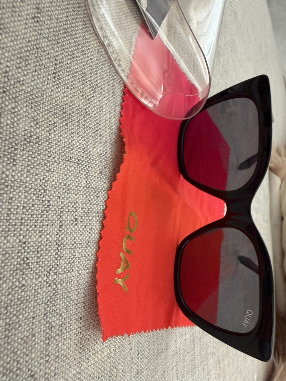 Quay Australia Black Frame Sunglasses with Pink-Red Gradient Lenses